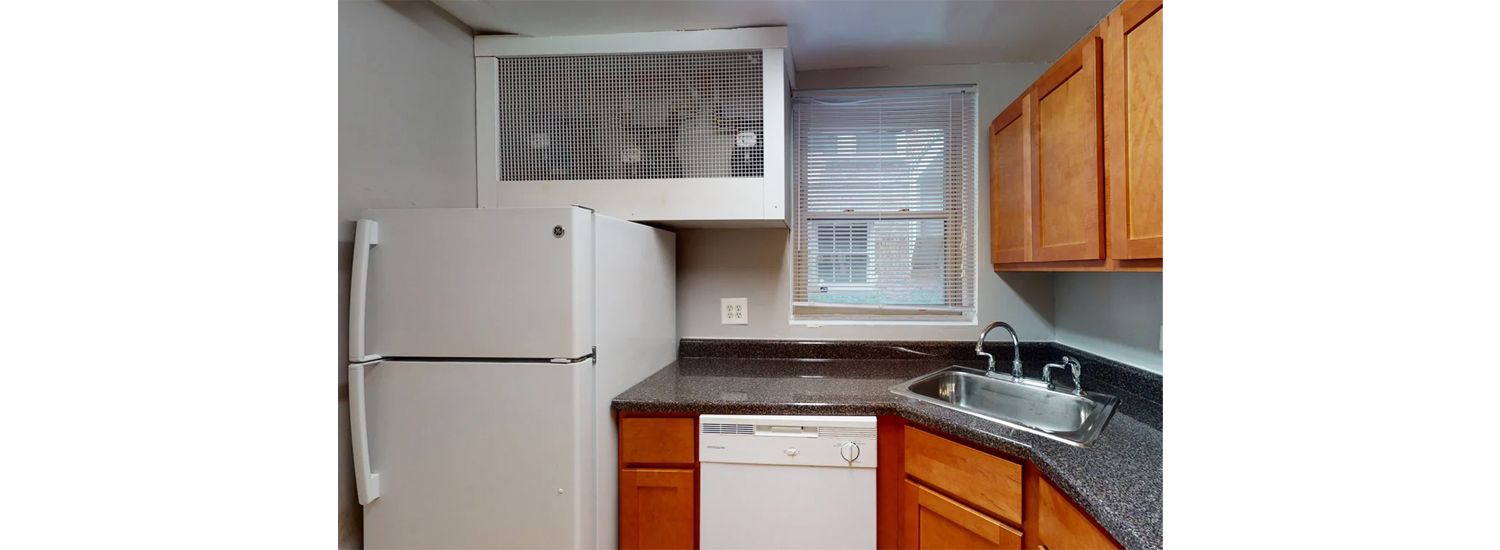 245 South Blvd. #G One-Bedroom Apartment