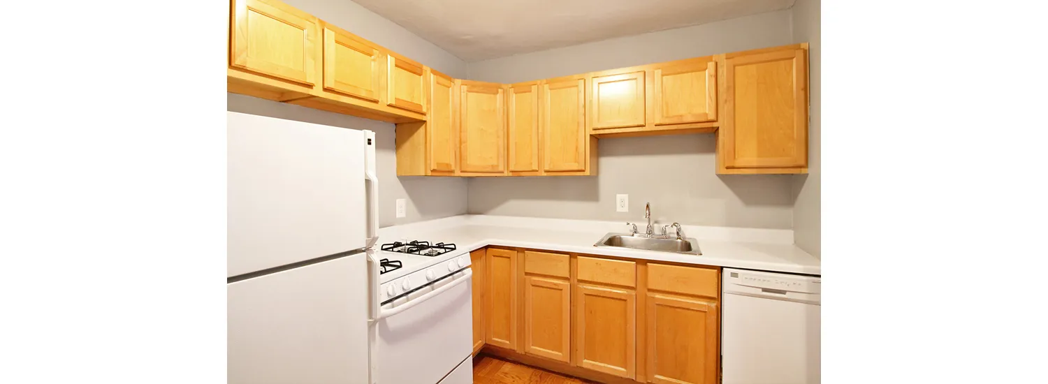 126 N. Elmwood Ave. #D2 Two-Bedroom Apartment